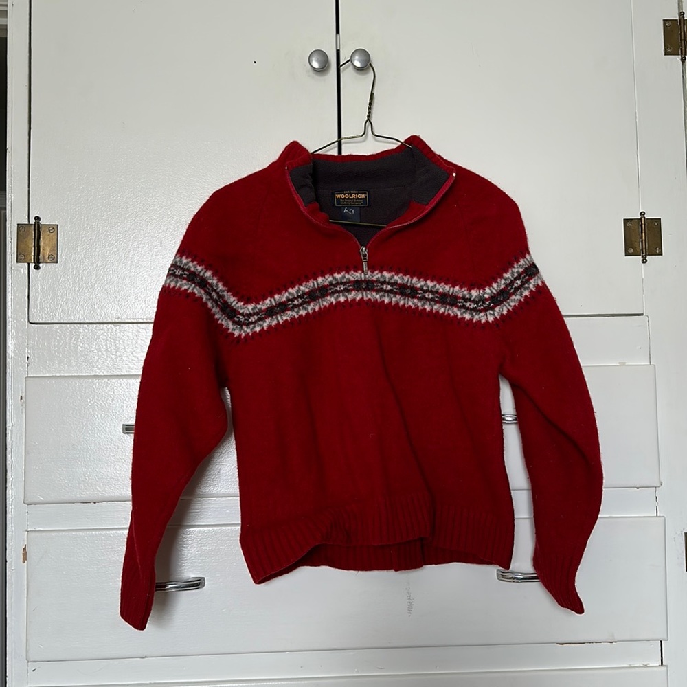 Gently used HIGH-QUALITY Woolrich sweater!